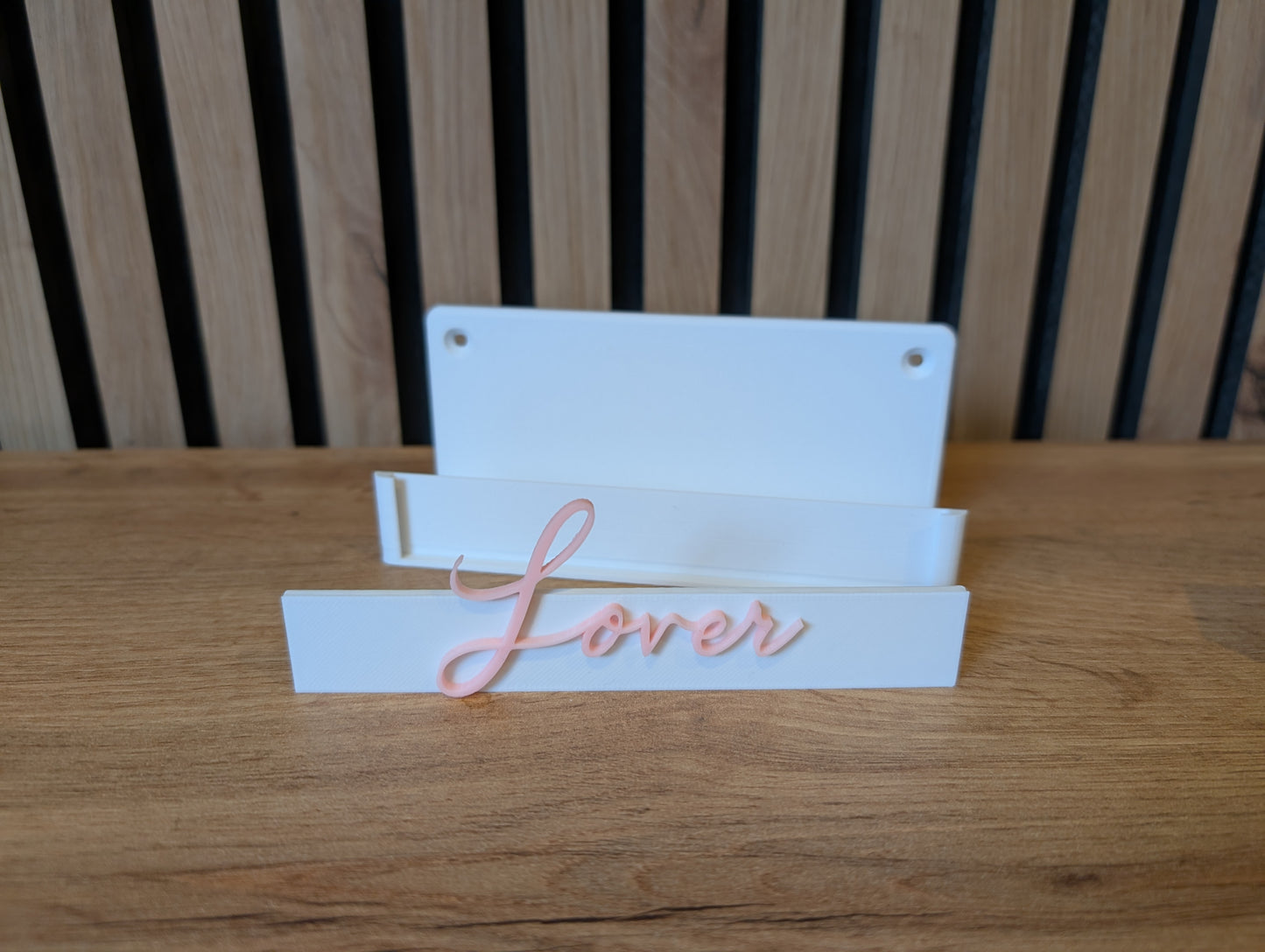✨ Taylor Swift "Lover" Wand-Vinylhalter – Stilvoll & Fan-Liebe in 3D ✨